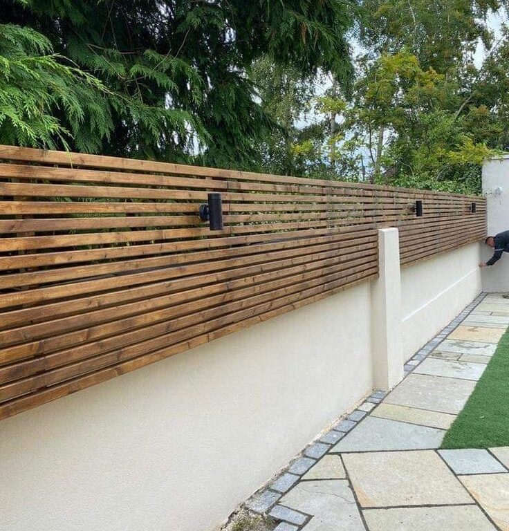 سواتر خشب للحدائق والمنازل في الرياض – حماية وخصوصية بأعلى جودة