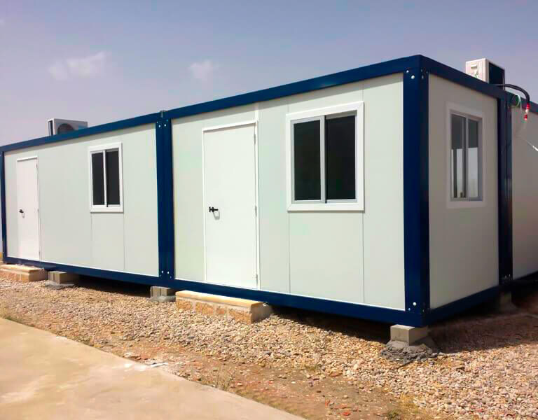 الساندوتش بانل بالرياض: الحل المثالي للأسقف والجدران المعزولة