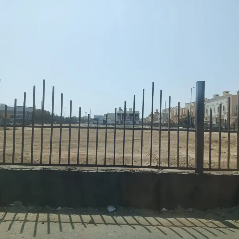 تركيب حمايات وتسوير أراضي في الرياض وجدة بأسعار منافسة