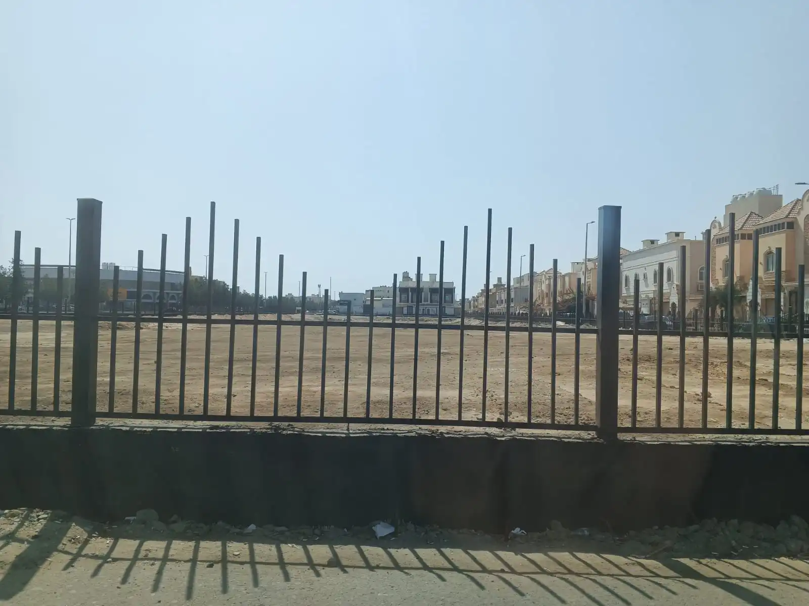 تركيب حمايات الحديد والشينكو